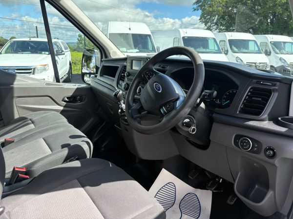 Ford Transit 350 390648919