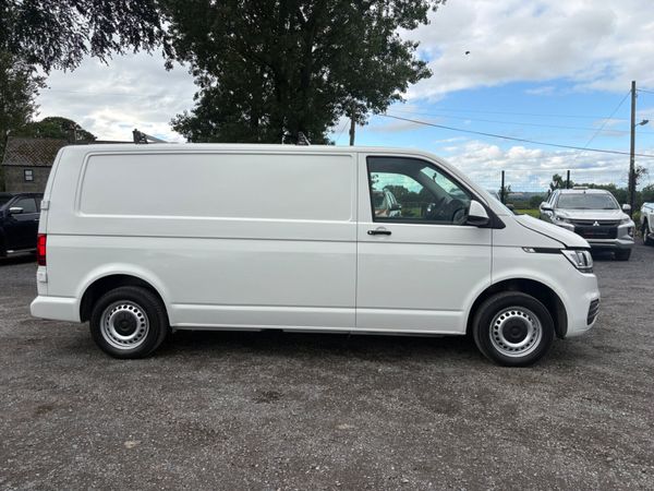 Volkswagen Transporter 390649208