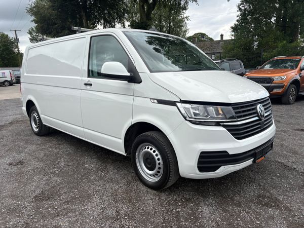Volkswagen Transporter 390649212