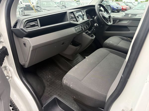 Volkswagen Transporter 390649223