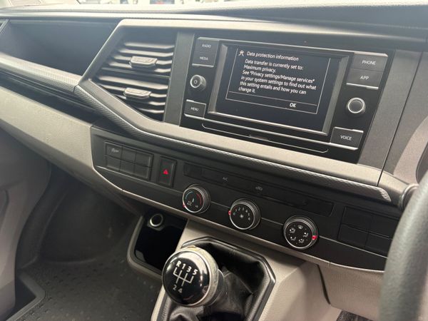 Volkswagen Transporter 390649226