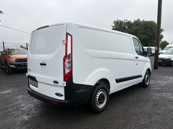 Ford Transit Custom 390649491