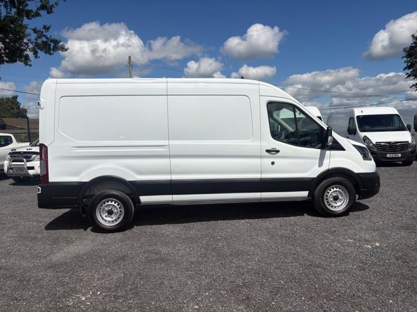 Ford Transit 390654162