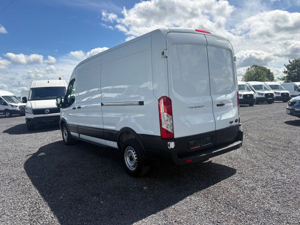 Ford Transit 390654103