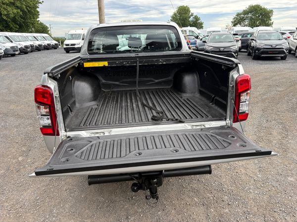 Mitsubishi L200 390772633