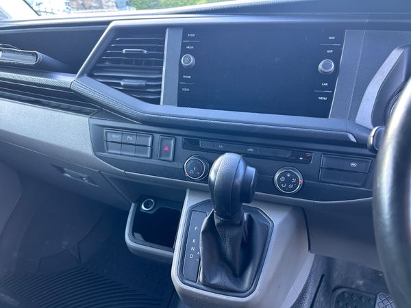 2023 Volkswagen Transporter Auto DSG…. 390840386