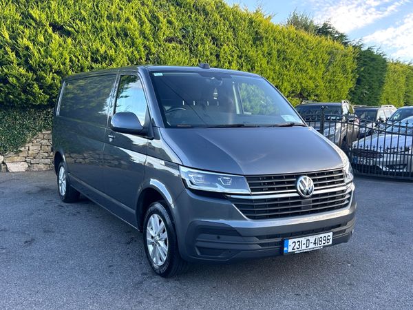 2023 Volkswagen Transporter Auto DSG…. 390840391