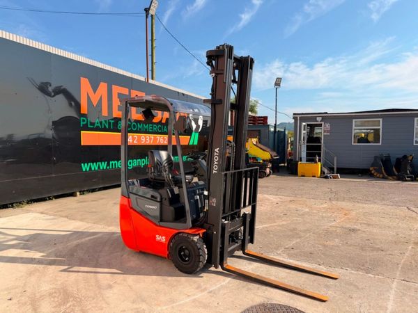 2023...TOYOTA ... 1 TON...electric forklift ....71 390852728