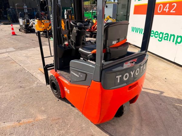 2023...TOYOTA ... 1 TON...electric forklift ....71 390852738