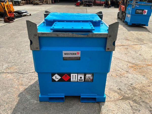 Western 950 litres  bunded fuel delivery cube951. 390864363
