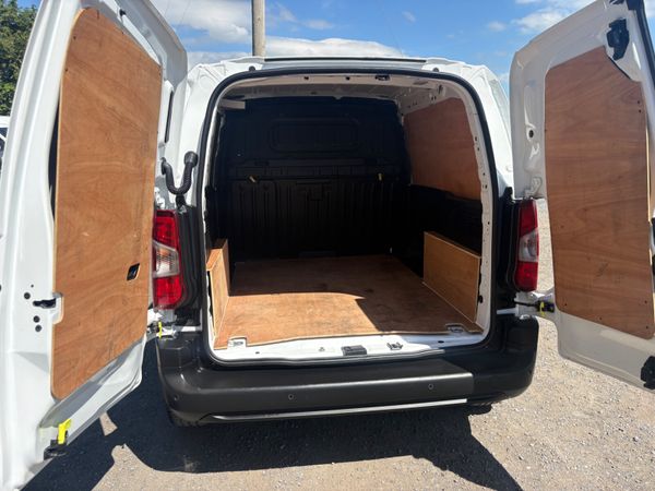 Peugeot Partner 390877295