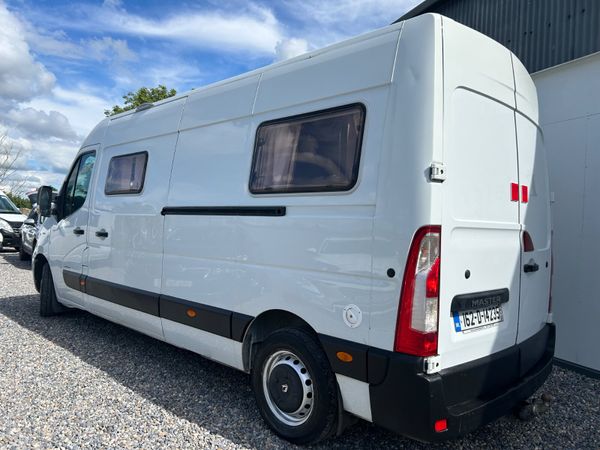 Renault Master Campervan 390828658