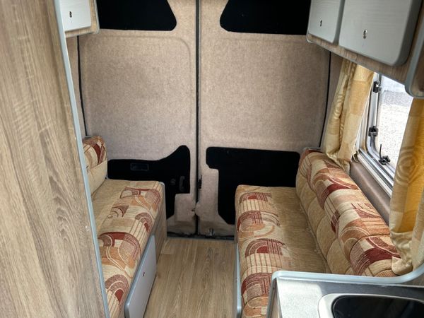 Renault Master Campervan 390828673