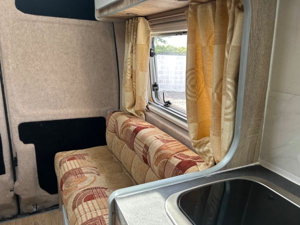 Renault Master Campervan 390828681