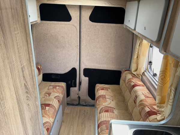 Renault Master Campervan 390828683