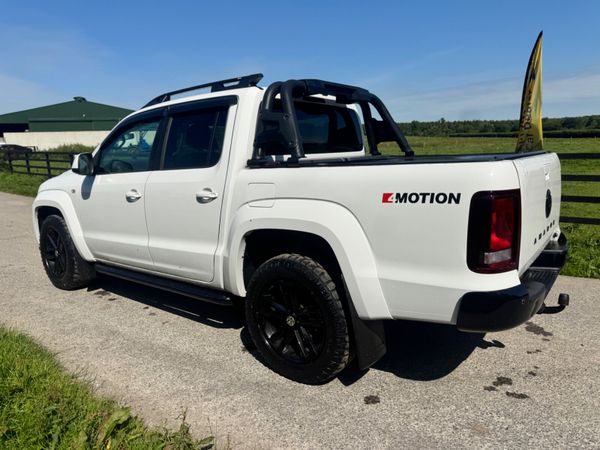 182 Volkswagen Amarok 224bhp Black Ed BARGAIN 390835545