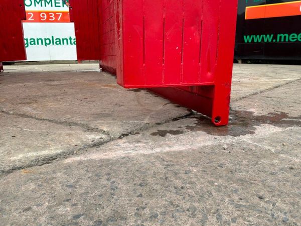 5.0mts Conquip manhole trench box assembly.......4 390950654