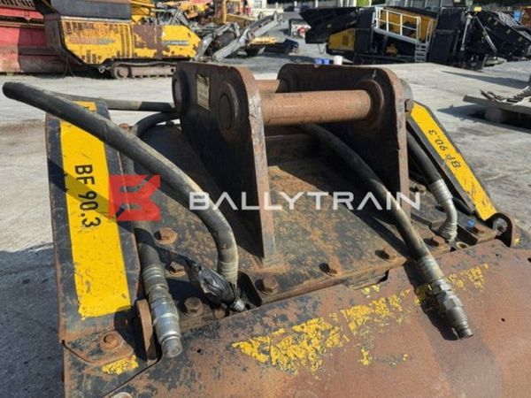 MB BF90.3 Crushing Bucket (20-30Ton) 390961626