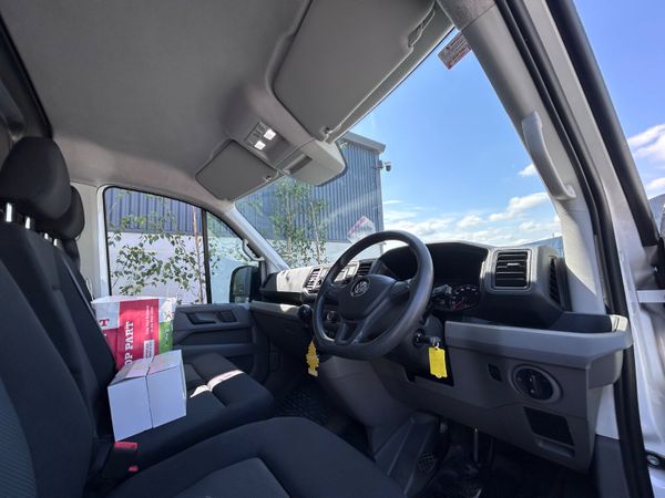2022 Volkswagen Crafter - Low roof with Air con 390969777