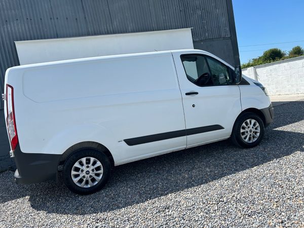 Ford Transit Custom 2017 390913511