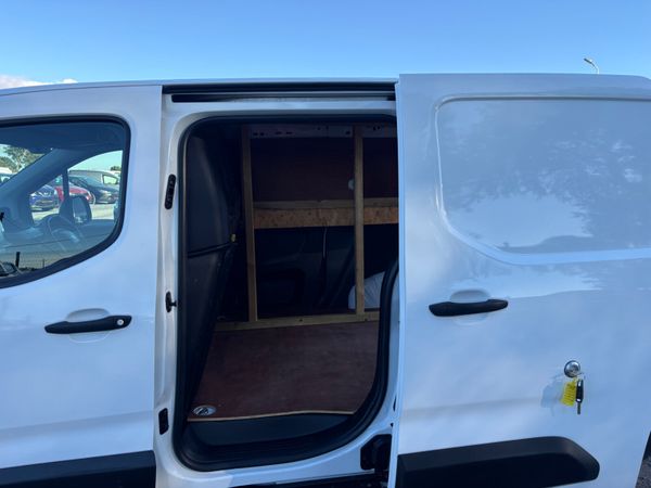 Peugeot Partner 390917317