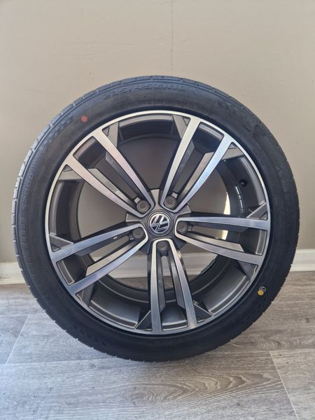 Alloys 390937888