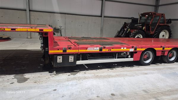 Max low ride trailer 391046103