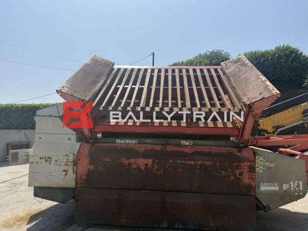 Sandvik QE141 Scalping Screen (Top Soil Screen) 391058249