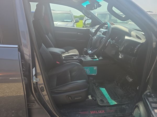 Toyota Hilux GR Sport 2 391058546