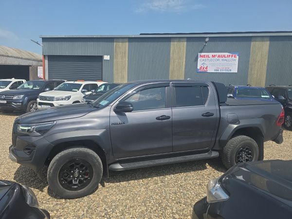 Toyota Hilux GR Sport 2 391058549