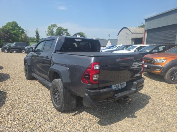 Toyota Hilux GR Sport 2 391058551