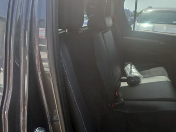 Toyota Hilux GR Sport 2 391058568