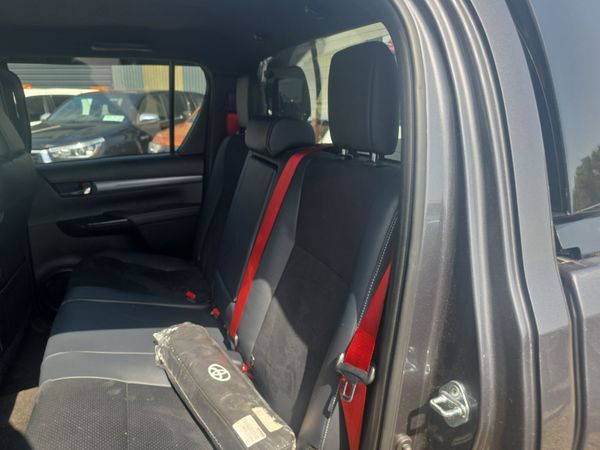 Toyota Hilux GR Sport 2 391058574