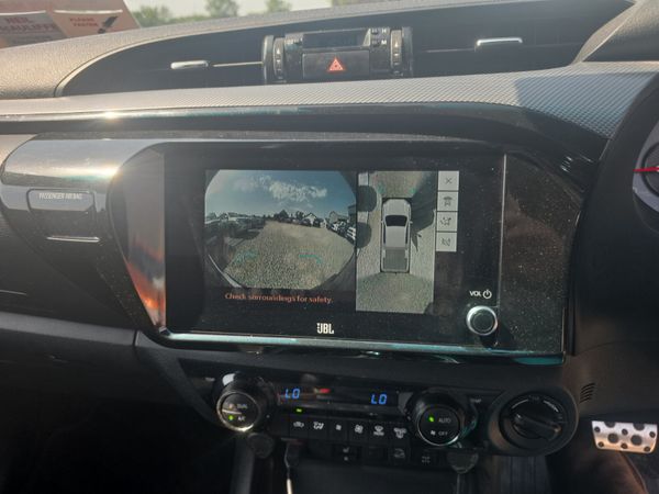 Toyota Hilux GR Sport 2 391058594