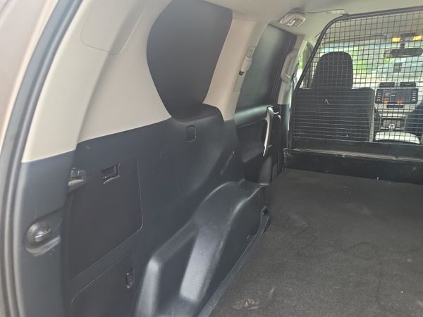 Toyota Land Cruiser LC GX LWB Auto 391082261