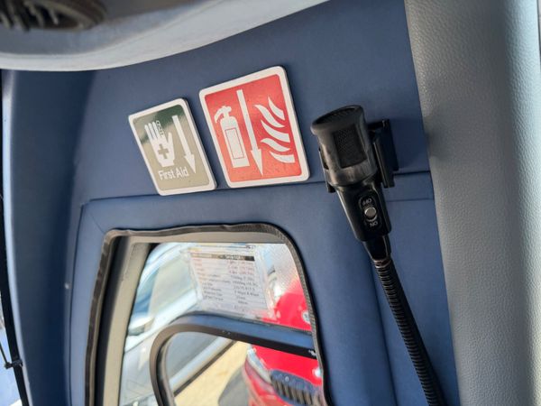 2018 Mercedes unvi voyager gt automatic 391007505
