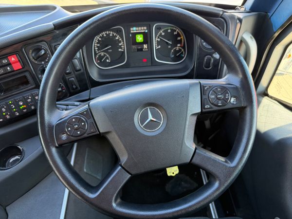2018 Mercedes unvi voyager gt automatic 391007520