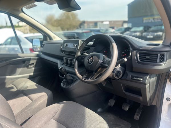 Renault Trafic Business **price +vat ** 391025579