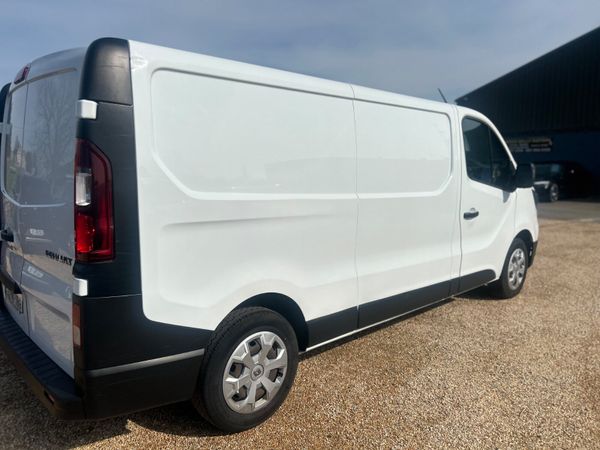 Renault Trafic Business **price +vat ** 391025585