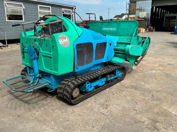Mitsubishi Hm1560 tracked flail mower.......583. 391157555