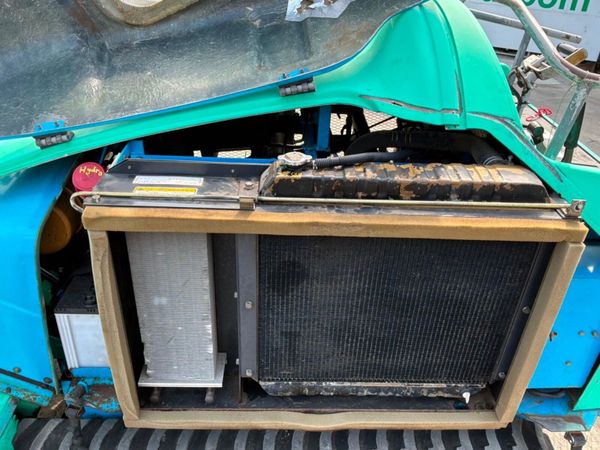 Mitsubishi Hm1560 tracked flail mower.......583. 391157573