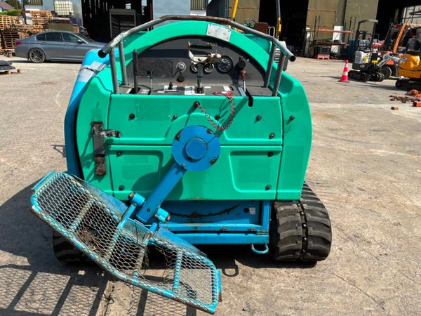 Mitsubishi Hm1560 tracked flail mower.......583. 391157629