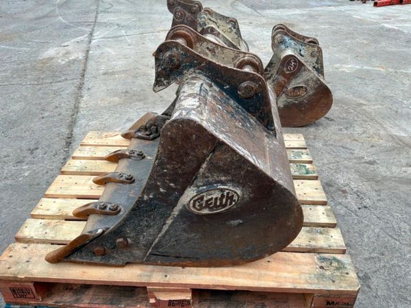 36"..24"..18"..12"  Geith buckets....45mm pins.... 391121179