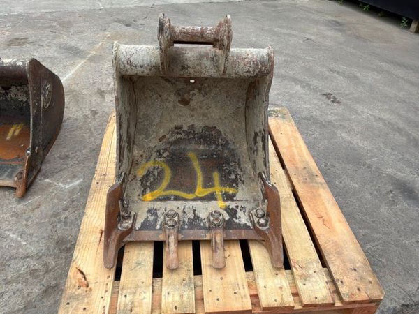 36"..24"..18"..12"  Geith buckets....45mm pins.... 391136362