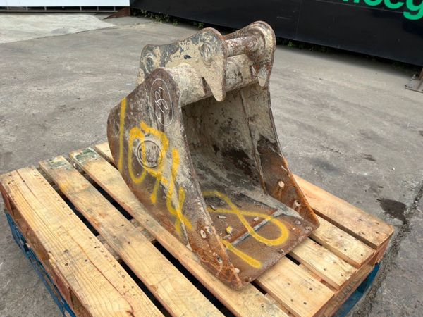 36"..24"..18"..12"  Geith buckets....45mm pins.... 391136365