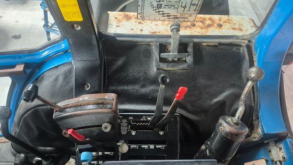 FORD 8210 391137571