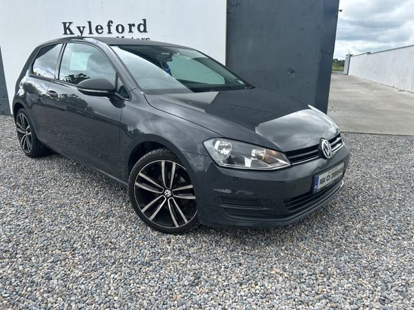 Volkswagen Golf/van 2016 391242084