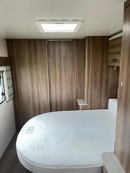 ✨2017 SWIFT ASTBURY 4 BERTH FIXED BED✨ 391243650