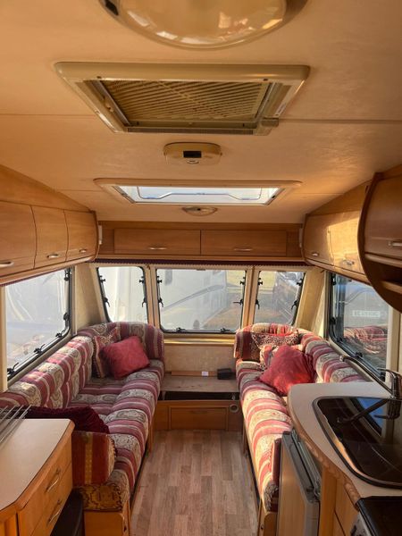 ✨BARGAIN SWIFT JURA 2 BERTH✨ 391247724