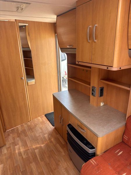 ✨STUNNING SWIFT CHARISMA 2 BERTH✨ 391247876